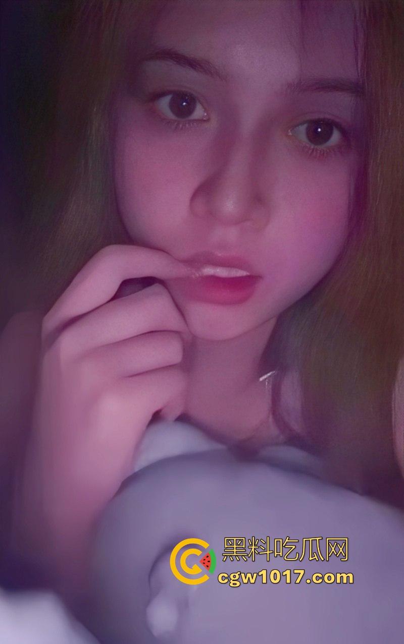 苏州大学学生会会长【李雯雯】不良视频曝光，宿舍发骚揉奶勾引，酒店深喉后入，这身材这颜值不知道的以为是外围呢！-2