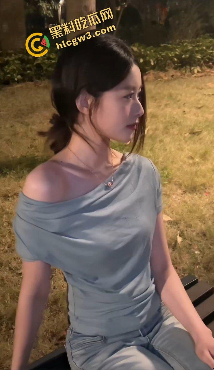 海南琼海人妻渣男偷情反差学生妹『周敏瑶』楼顶情趣睡衣后入猛蹬 黑丝爆操淫荡邂逅！原创独家曝光！