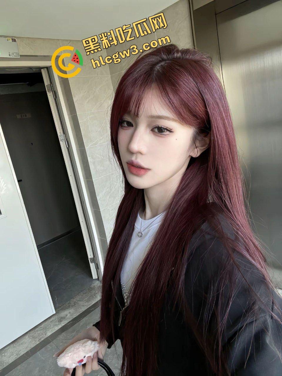 海南琼海人妻渣男偷情反差学生妹『周敏瑶』楼顶情趣睡衣后入猛蹬 黑丝爆操淫荡邂逅！原创独家曝光！-7