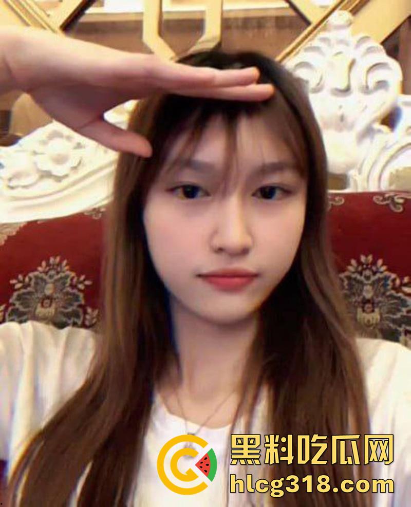 馒头逼才是穴中主食!长沙理工【刘思汝】,极品粉嫩馒头逼尤物,被土豪包养操到受不了,直接跑路被曝光!-2