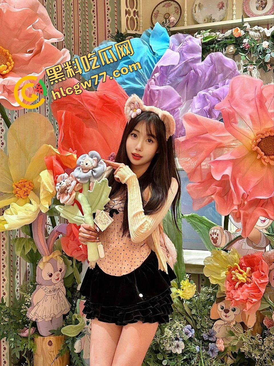 广西绝活老表V8电动小马达式猛冲把妹子干懵，床上狂抽108下不是日逼，每一秒都在输出，每一寸都在进攻