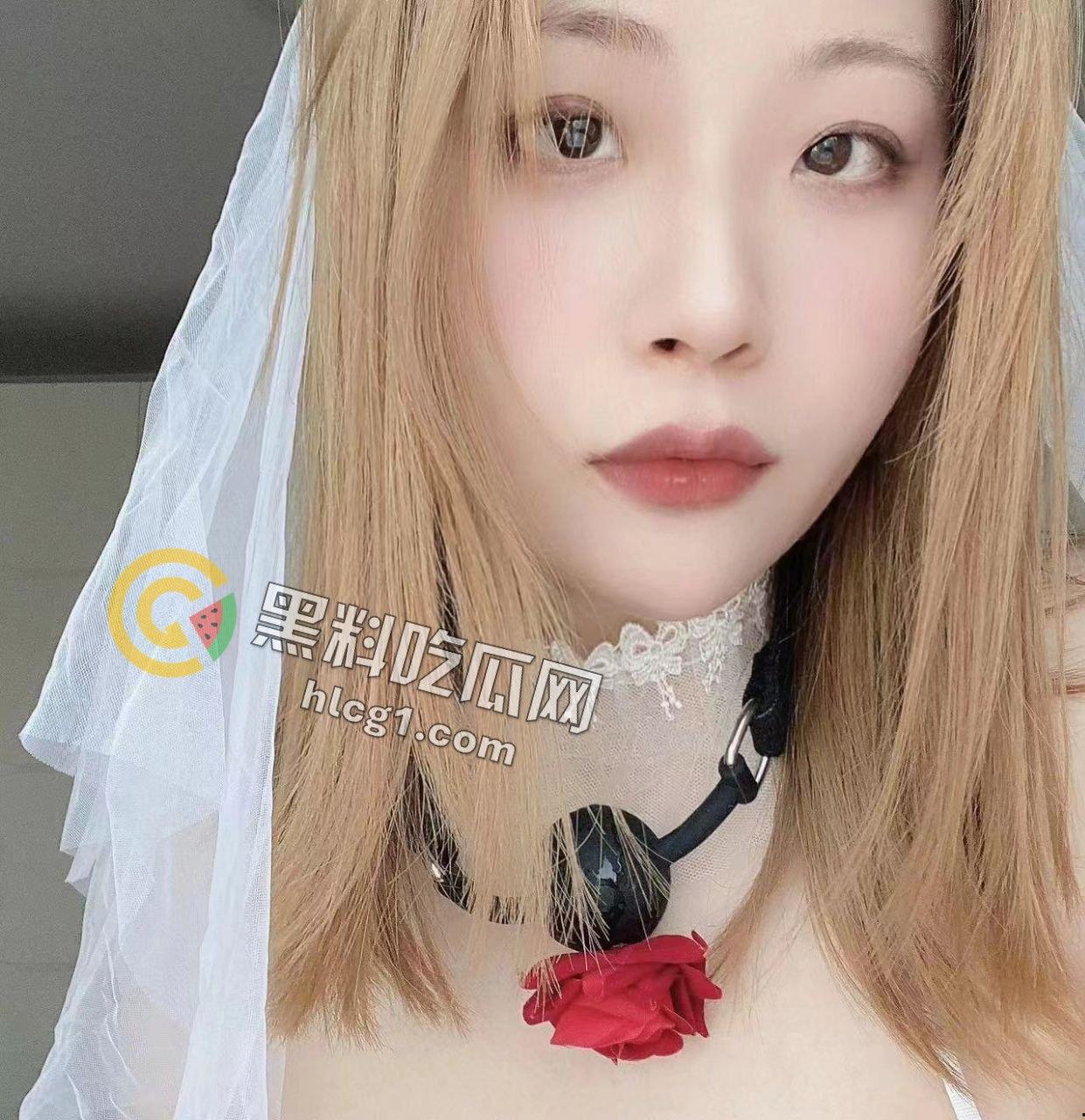 长沙高冷艺术家「孙甜」做爱粉色巨蛋加持，享受振动插入的快乐