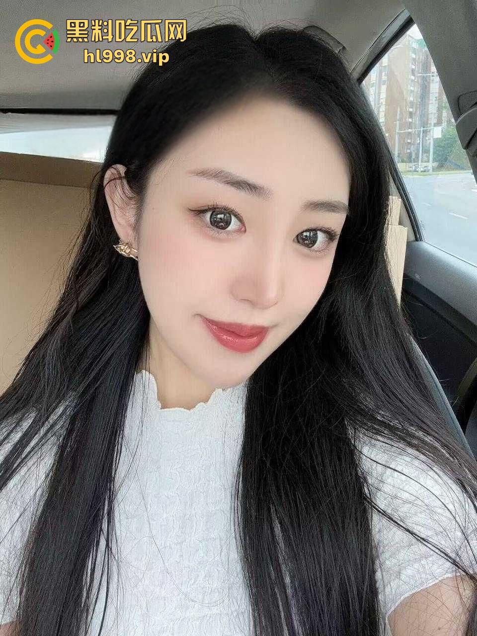 西安花臂情侣性爱自拍流出！巨屌深喉口爆，肥嘟嘟大屁屁被插到淫叫连连，画面劲爆无比！