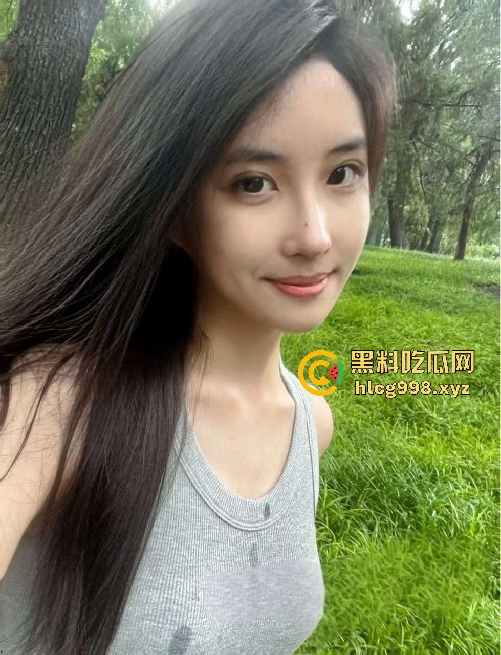 油腻中年包养高颜值大学生，30秒大战秒射！小姐姐演技满分，哪怕是快枪手也装得高潮迭起！