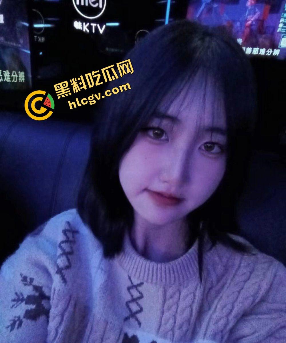 平江县职业技术学校 职高反差骚货『苑诗雨』发骚裸拍嫩乳 与男友做爱视频泄密 独家曝光流出！