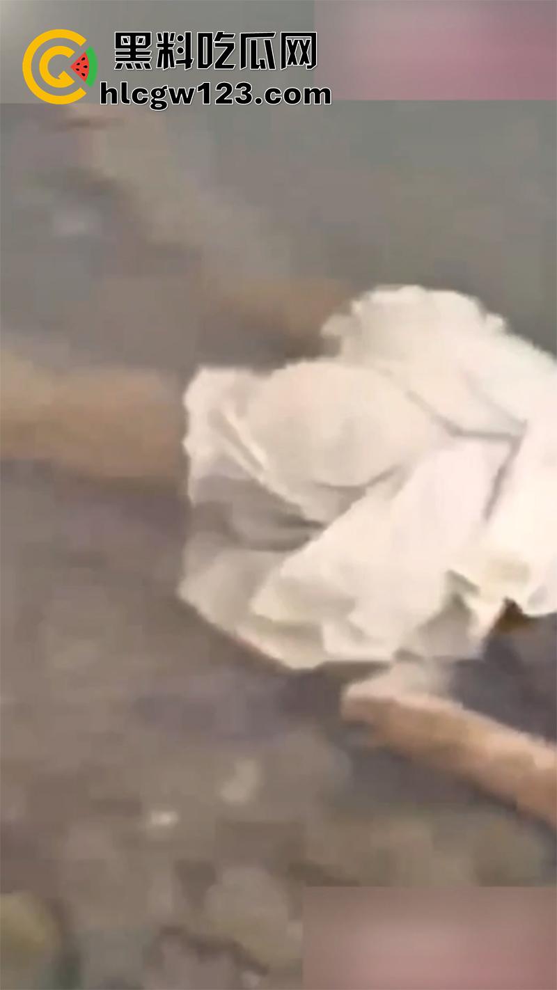 长腿颜值陪酒女,跳河自杀尸体被发现,平时风骚火辣撩丝的人魂儿都没了,竟也是个痴情的种!-7