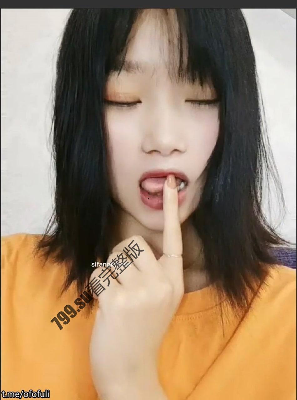 腼腆良家小姐姐 贰贰一对一，第一次很害羞 真实感爆棚-2