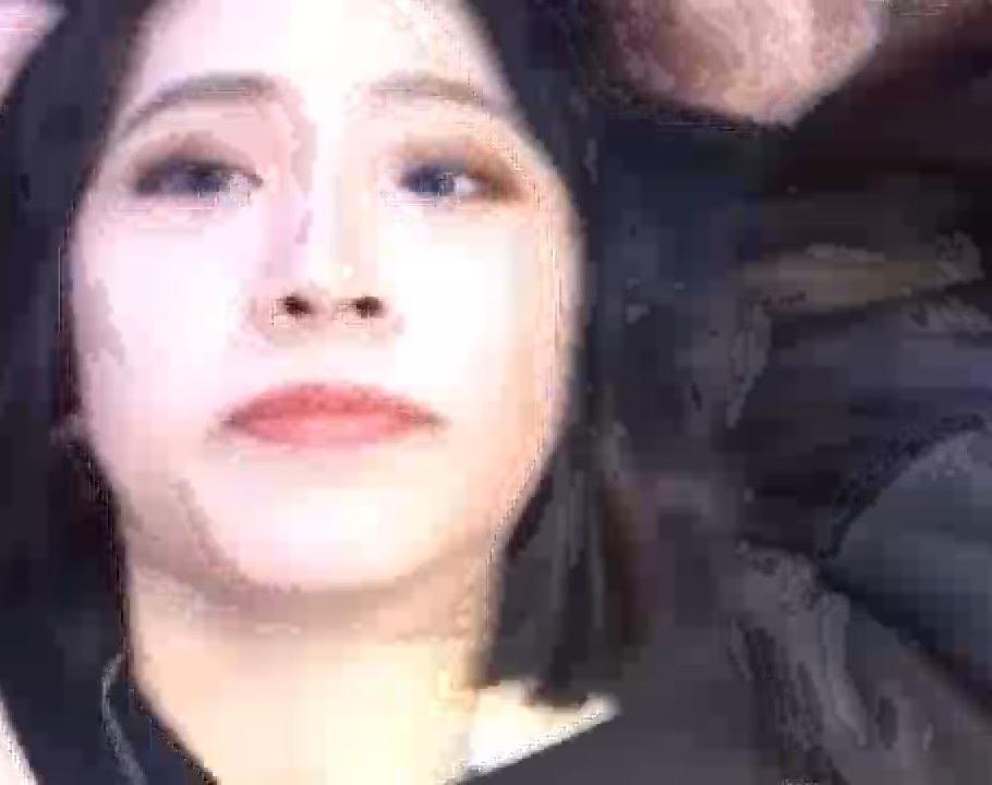 711巨乳女店员【林雯霞】，萝莉嫩妹上班期间在线自慰，超骚漏奶视频外流，傲人双峰呼之欲出，堪称视觉核弹！