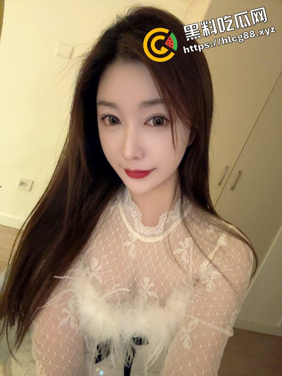 Q弹手感雪白的极品美乳拥有者【赵婧】全身上下都是软乎乎的,诱惑私拍摸奶观赏视觉盛宴!-2