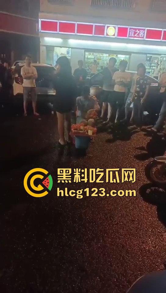 港片看多了吧!海口小姑娘也学抢劫,真以为自己是大哥啊?-5