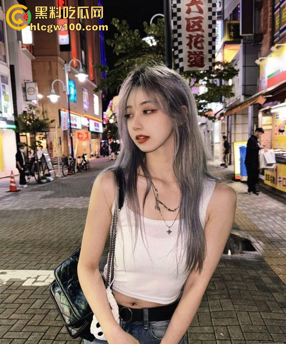 西安极品女神『刘嘉欣』现役Kpop女团成员,下海伴游5天3W,巨乳粉穴让人忍不住射爆,被金主操到腿软!-3