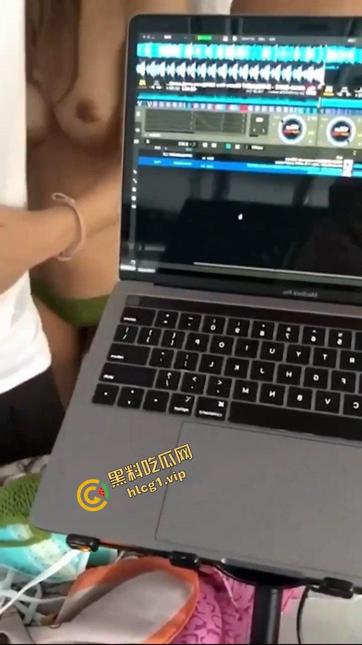 海上运动之 游艇派对淫乱现场!DJ走曲 露奶跳舞!下船不问船上事!-3