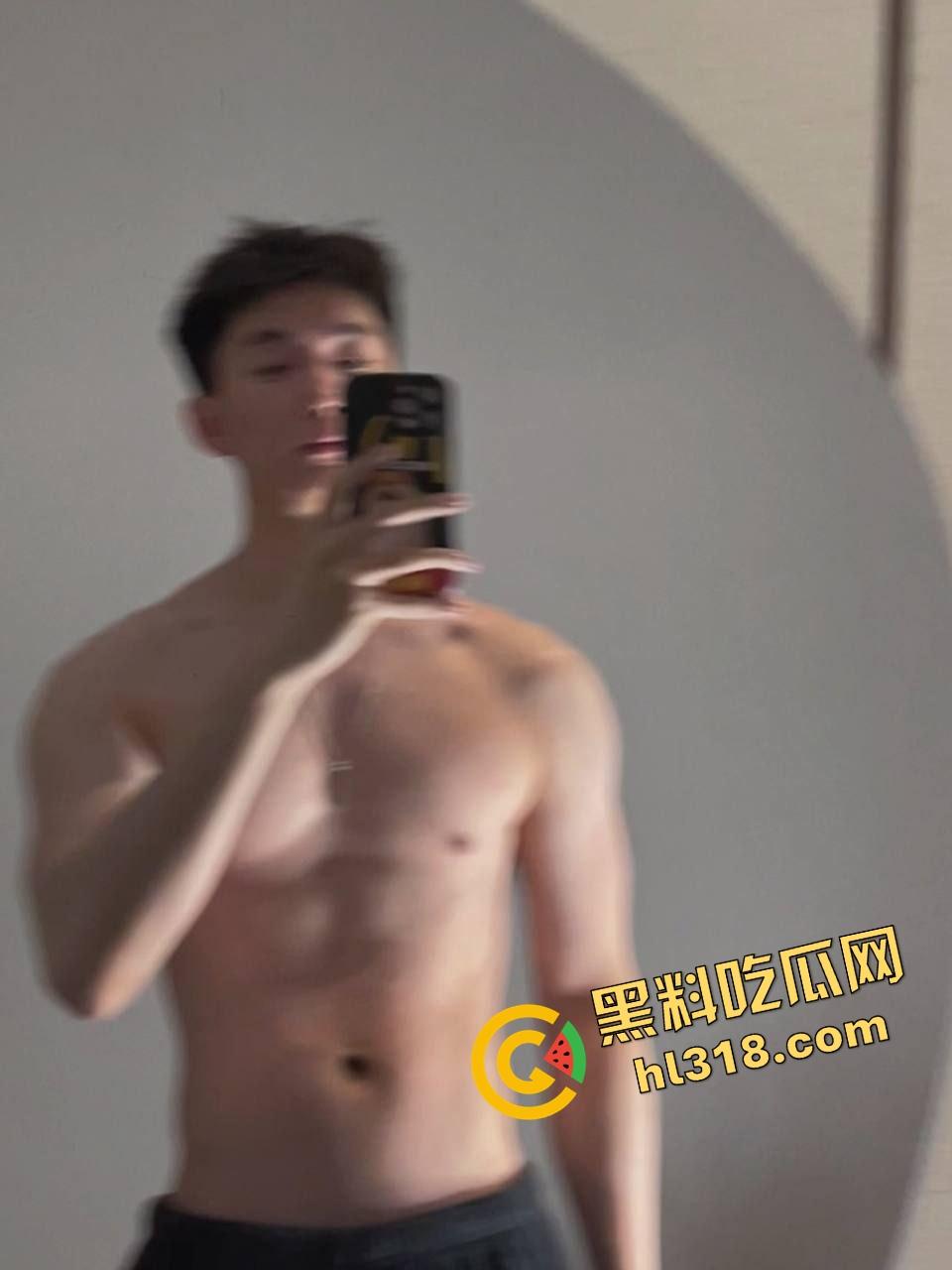 别只会看抖音直播,40W粉健身网红『小葛』爆操女粉,鸡巴一亮生吃大帅屌,谁还在乎套子这种废物?-10