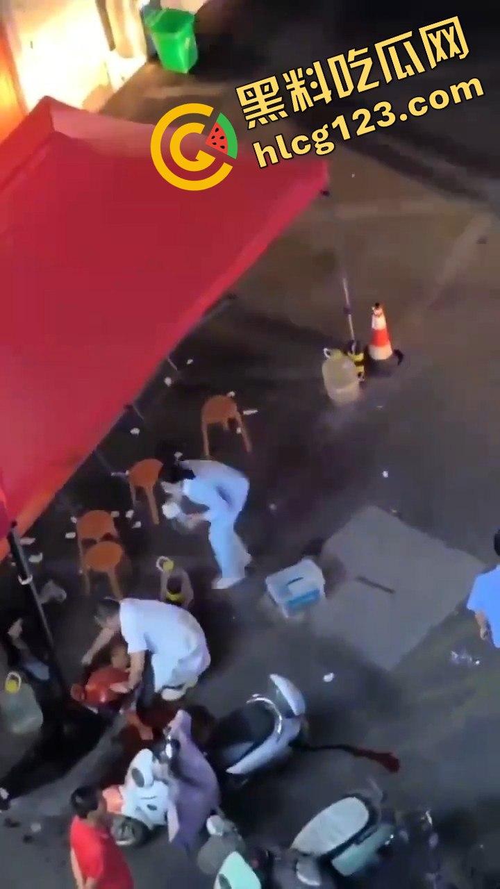 平顶山惊现街头悲剧!宝丰县老汽车站门前情杀,疑似因妻子出轨!-2