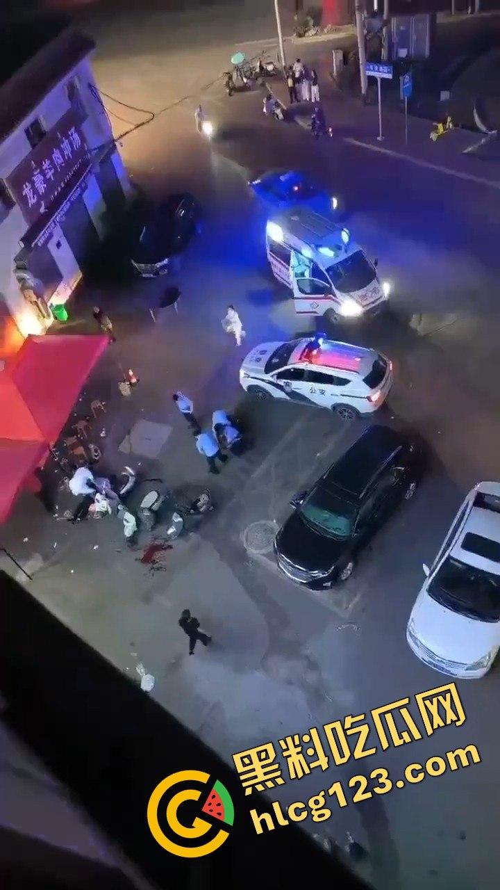 平顶山惊现街头悲剧!宝丰县老汽车站门前情杀,疑似因妻子出轨!-7