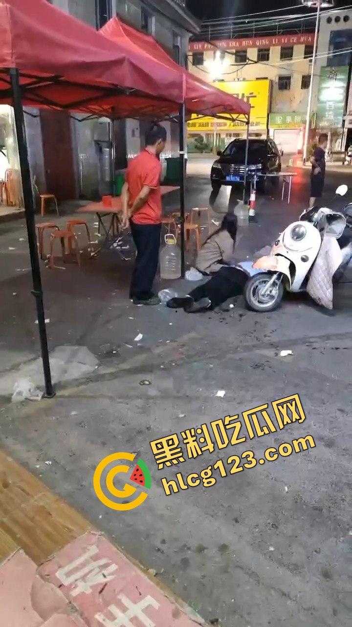 平顶山惊现街头悲剧!宝丰县老汽车站门前情杀,疑似因妻子出轨!-10