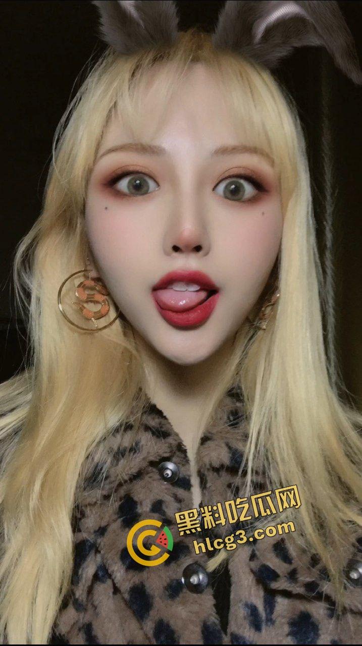 91顶级淫荡人妻『小蓝』模特身材 完美炮架！金主SM调教车震各种爆操 大合集淫荡展现！