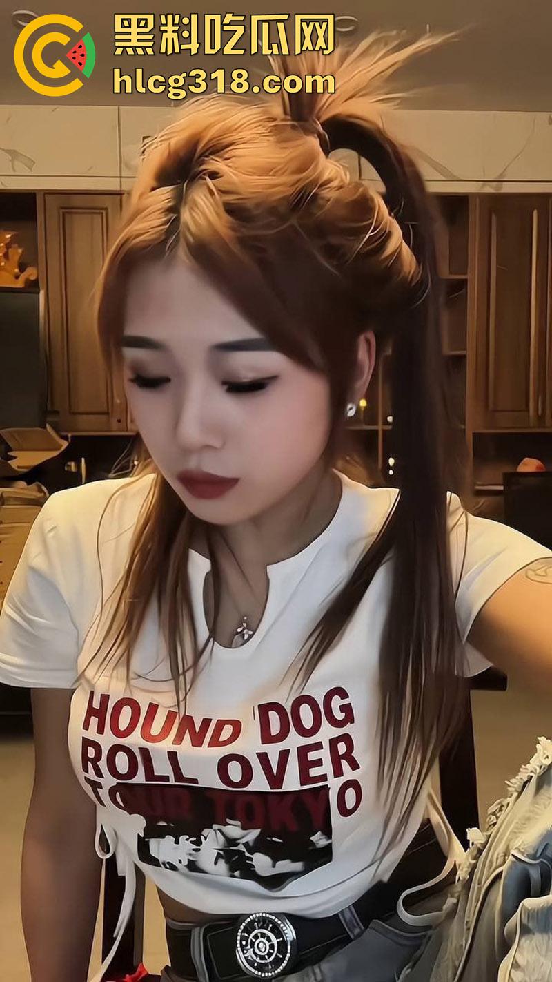 抖音70万粉丝网红【博雅g】，超高颜值美腿女神，约炮金主被扛腿爆操，性爱视频流出！-5