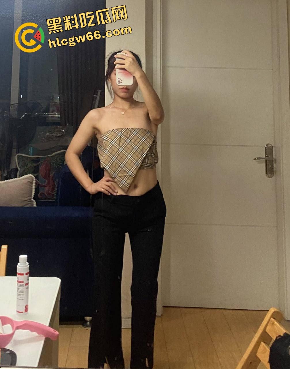 闺蜜卧底变情妇,天津巨乳少妇『李丹 』我老婆的闺蜜竟然成了我深夜在浴室猛操两小时的发泄母狗?-3