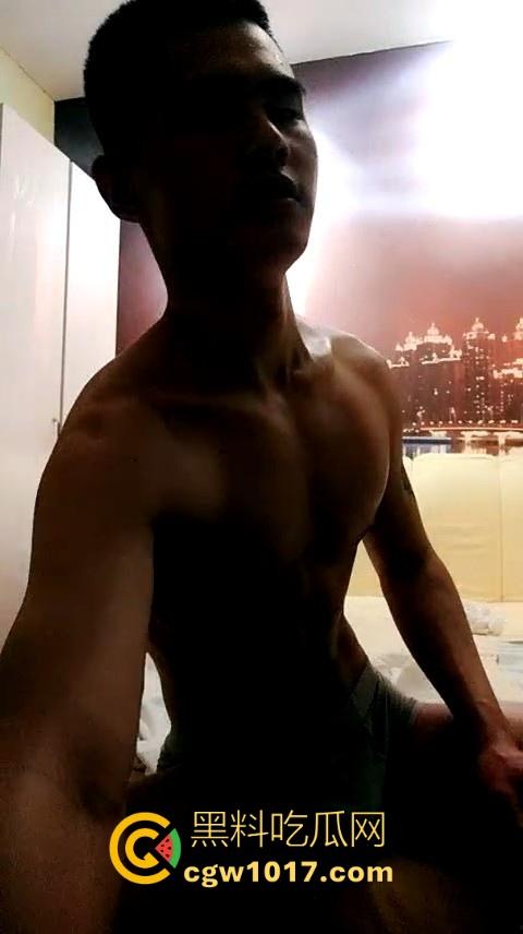 成都特色按摩店,肌肉男技师为你服务,只接男同gay,全身脱得只剩内裤为你服务,gay佬的梦想天堂!-3