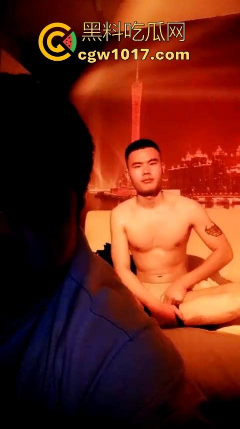 成都特色按摩店,肌肉男技师为你服务,只接男同gay,全身脱得只剩内裤为你服务,gay佬的梦想天堂!-8