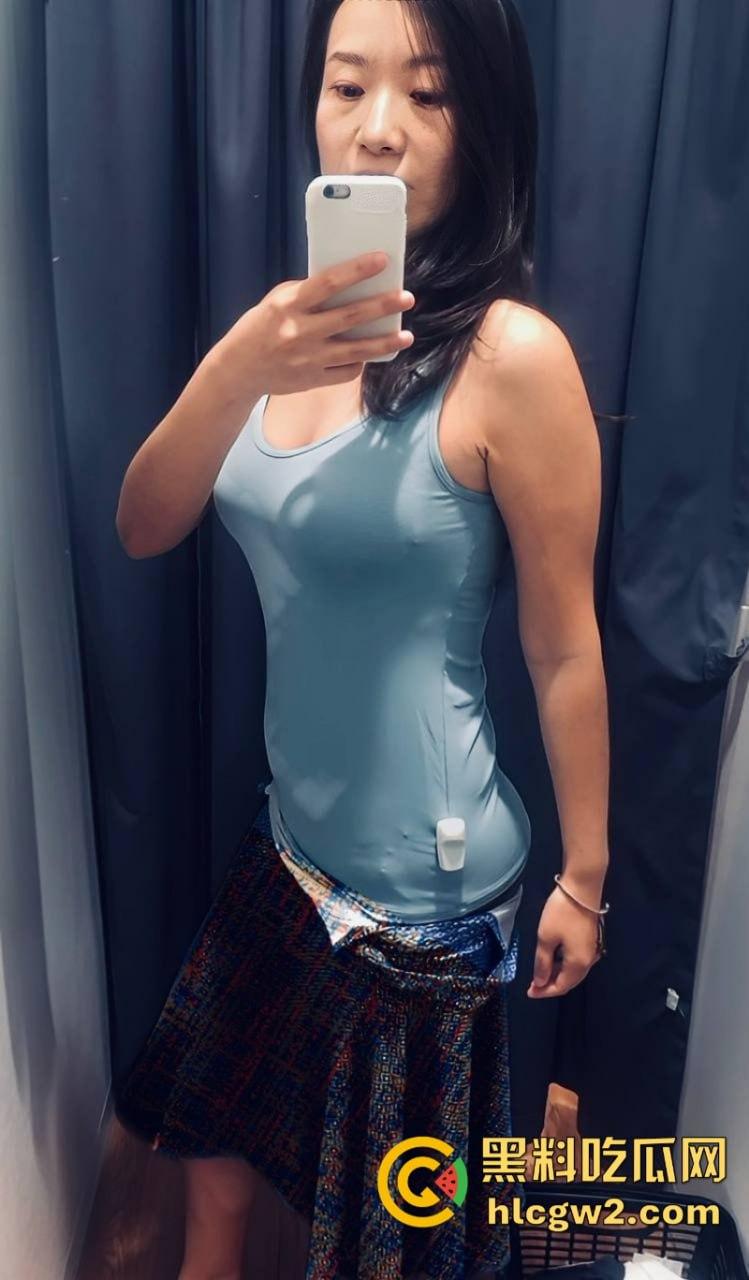 独家爆料！悉尼媚外母狗【黄晏玲】32岁的性感骚逼 和洋炮友做爱吃屌 自拍小视频在华人圈疯传-6