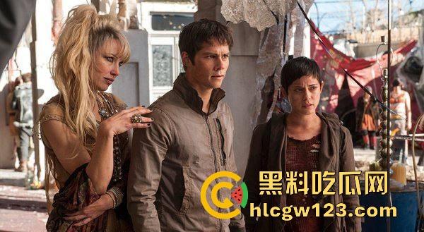 高清免费电影来袭！【移动迷宫2】挑战极限 恐惧烧脑电影 虽上映了很久 但还是值得回味的！-1