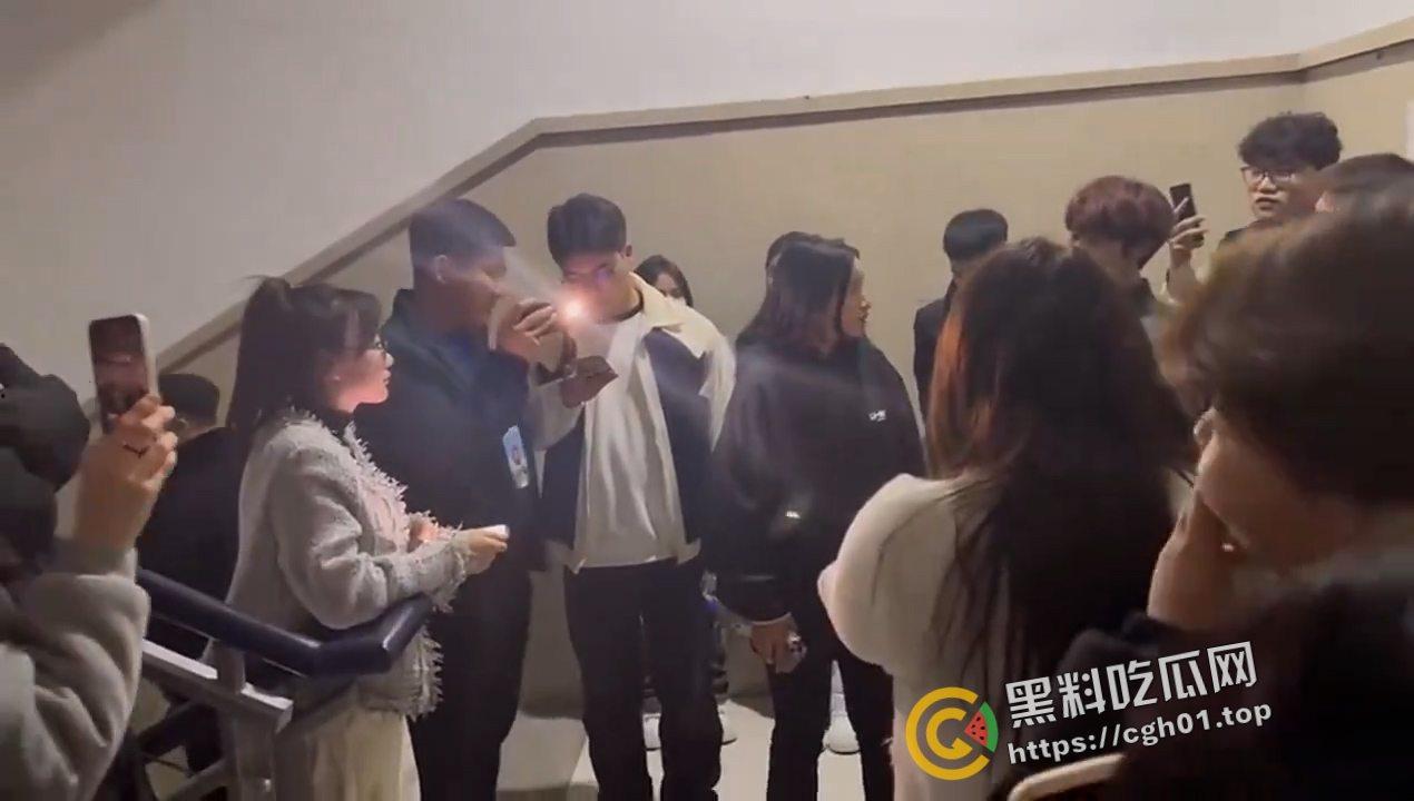 长春健康职业学院大瓜!学生们集体抗议学生会长期霸凌 这是黑社会啊 符合对大专东北银的客观印象-6