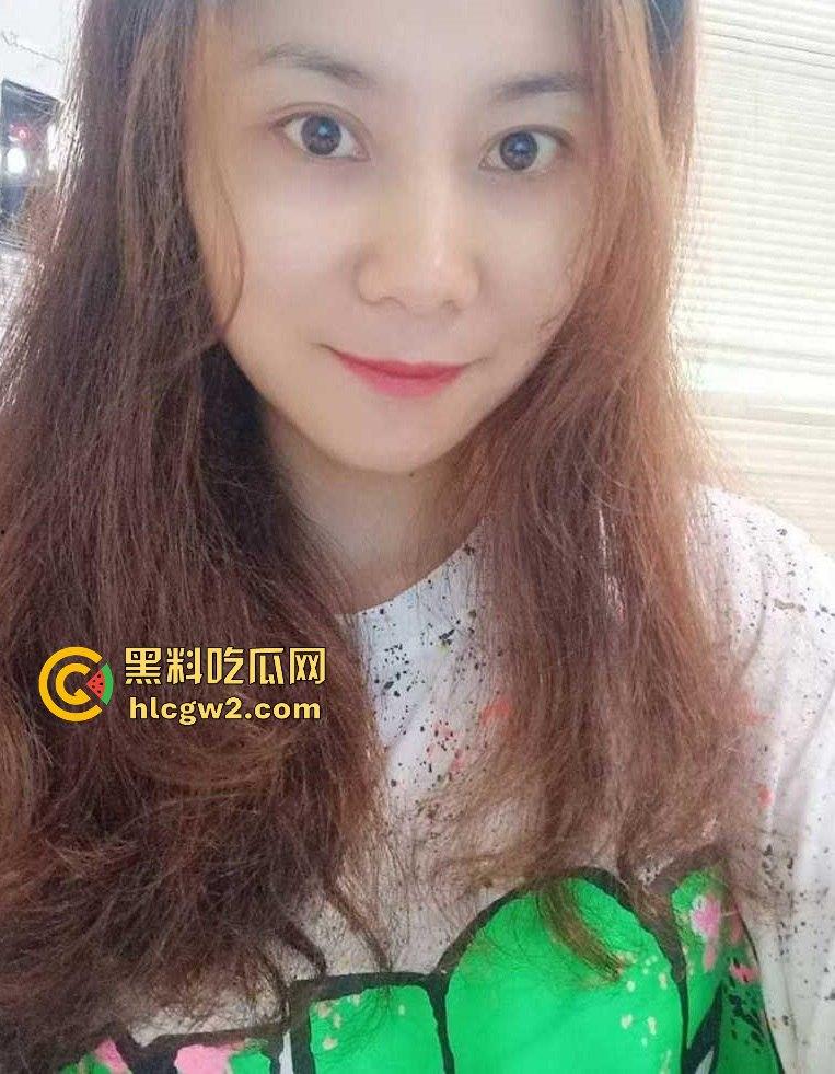 极品女友【谷婧瑶】清纯颜值下的淫荡秘密!自拍大放送 超大按摩棒狂插粉嫩蜜穴 身材火辣妖娆,性感撩人到爆!-7