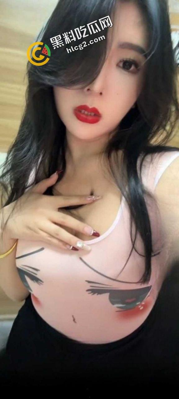 快手极品微胖身材丰满小网红『袁倩倩』与榜一帅哥约炮 露脸实锤 黑丝翘臀骑乘性爱视频流出!-3