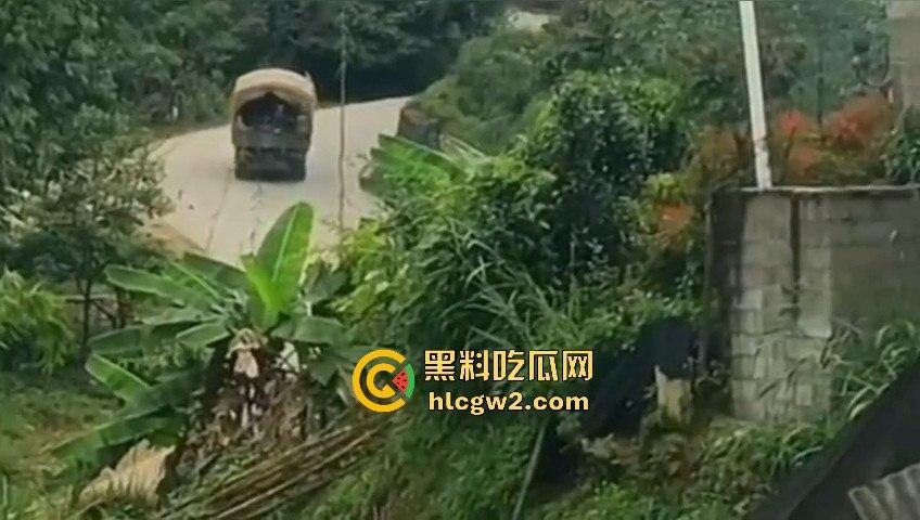 佤邦大动作当阳园区被一锅端 七百余人押解至永和口岸移交东大 场面堪比大片!-8