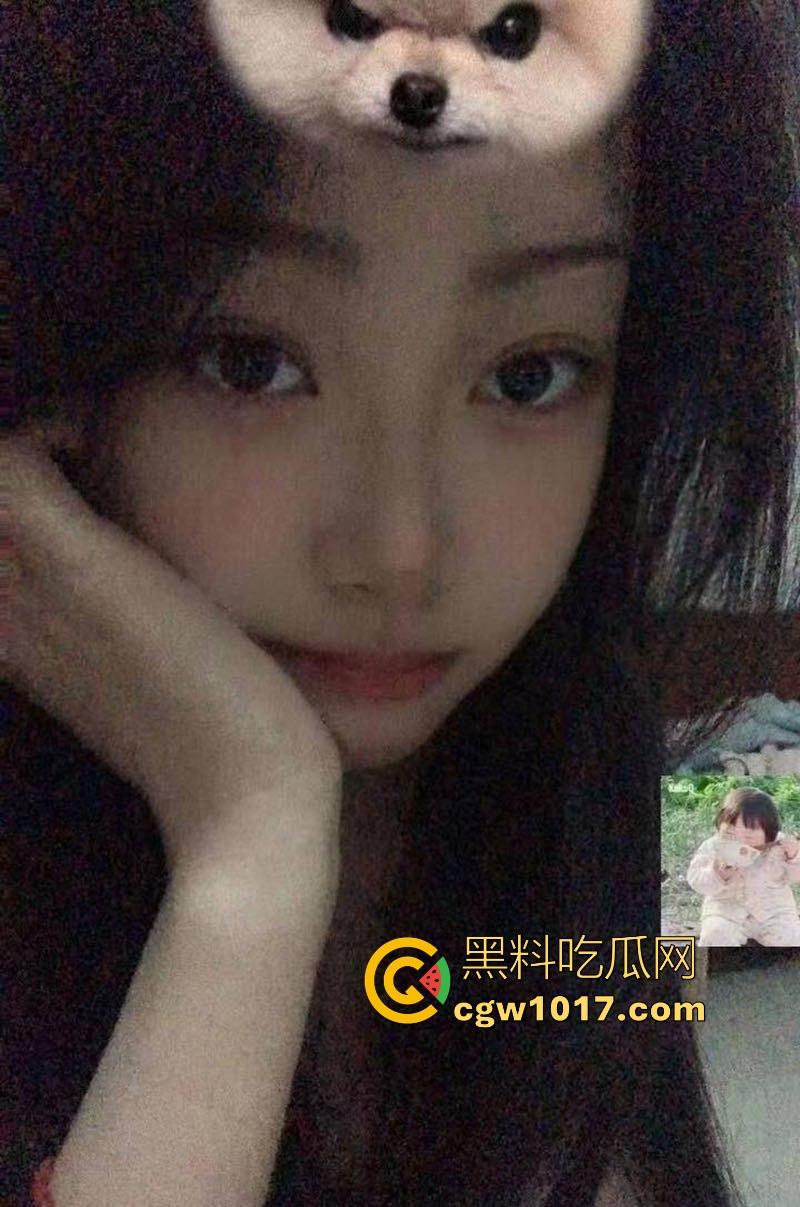 约炮网聊清纯小美【李芳】每晚自慰成瘾，微胖极品身材，高冷女神秒变下贱母狗 ，反差感拉满！-4