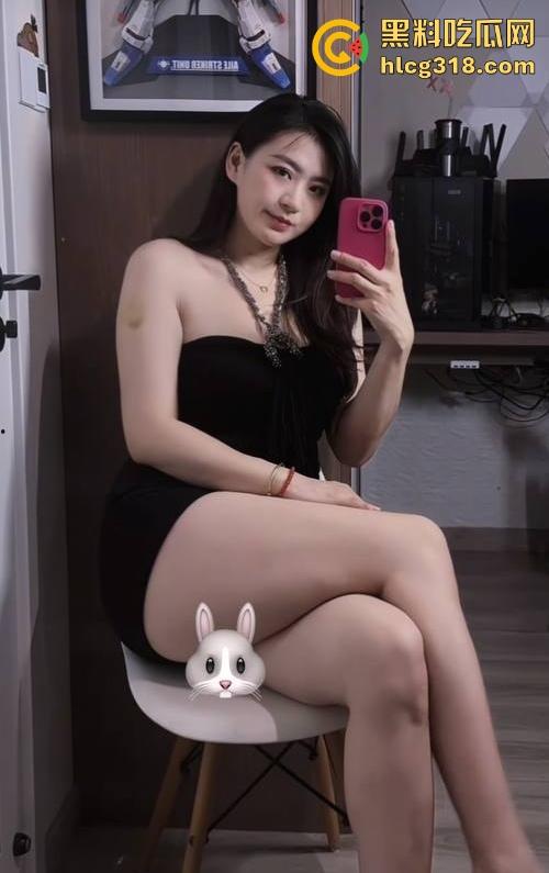 抖音极品微胖网红【都有】约炮金主视频曝光，丰乳肥臀激情后入，紧致蜜穴被猛操 淫叫连连！-2