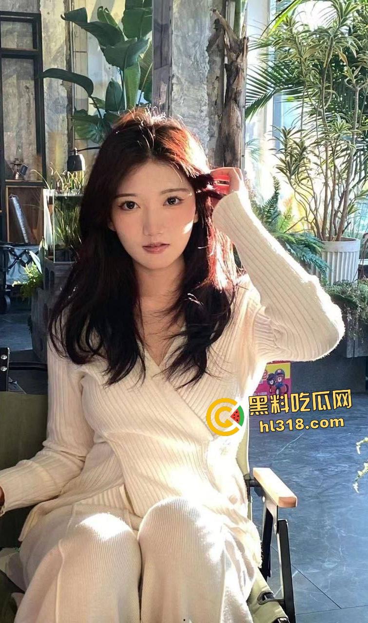 天津清纯御姐被金主调教！后入狂操臀部抽打，深喉口交精液洗胸， 比马尿还骚！-2