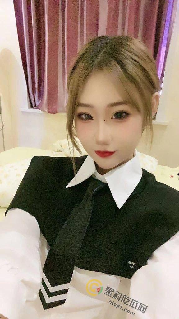 重庆高颜值女仆上门服务，仅需2000包夜，神秘服务细节全网暴光！-1