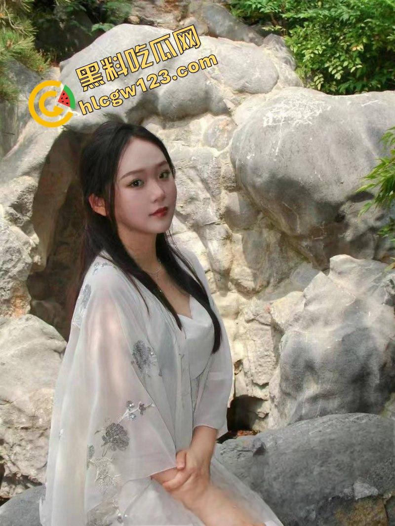 海角淫神『奶气草莓』春药放倒女儿班主任家访,高雅黑丝淫子发骚露真形,嫩洞狠泪操液淫汁狂!-2