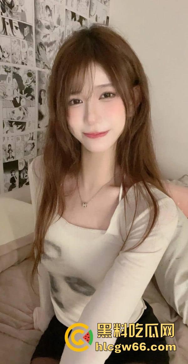 来聊聊女人的屄味 你舔过逼吗?你舔的逼是什么味道的?大家一起来讨论一下-2