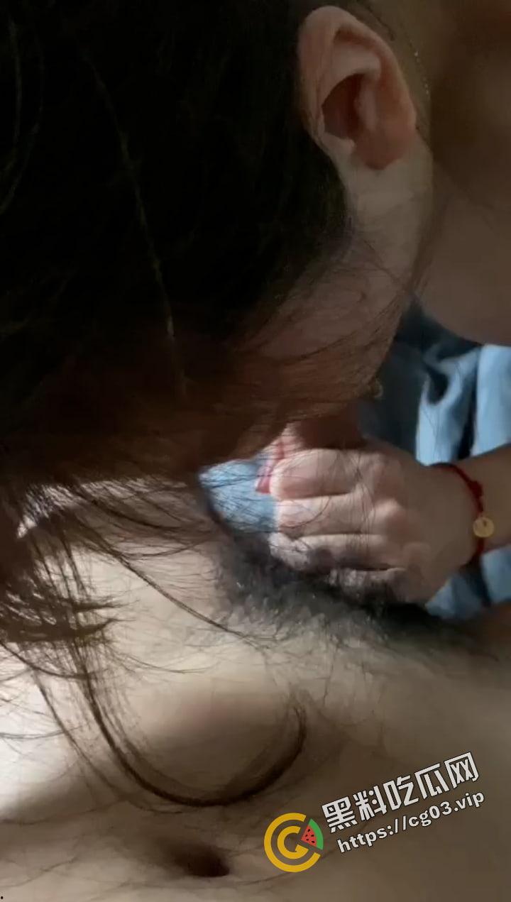 广东岭南职业技术学院【程思怡】缺钱找金主包养 露脸口交性爱视频流出 被前男友曝光-5