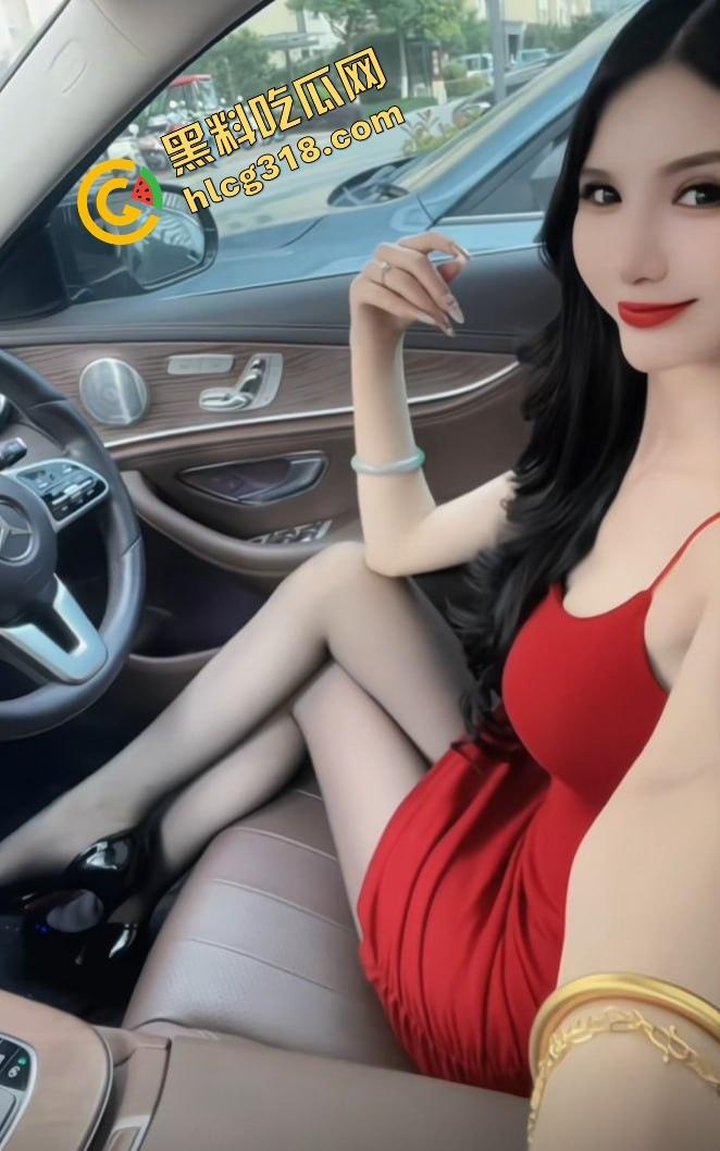 抖音网红『小蔡』成了金主专属炮架子，大长腿扛着就日，几十万打赏换来的骚货最终被玩腻扔上网！-5