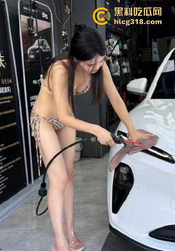 朋友洗车店推出美女比基尼洗车，去光顾一下把车洗了，随便把洗车模特拐回家把我小弟也洗一下。-7