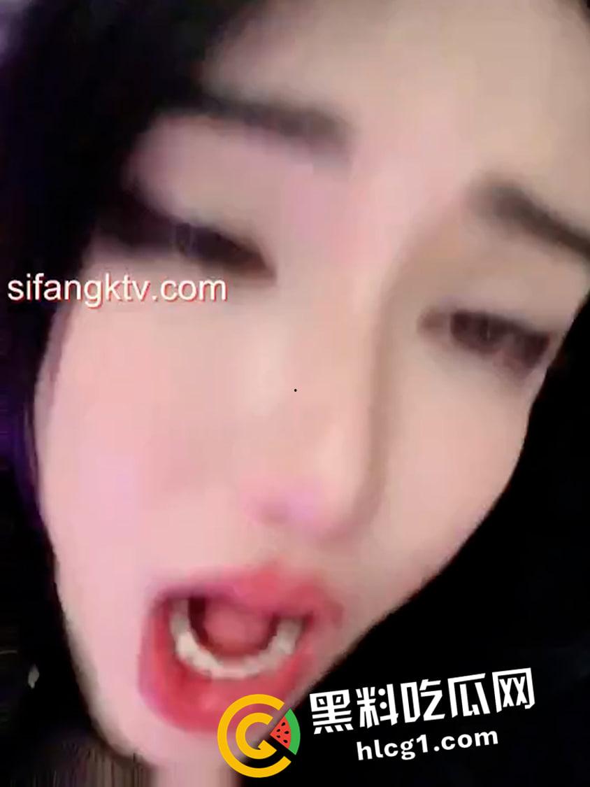 顶级外围女神【顾灵曦】不雅私拍 绿茶婊和金主啪啪私通 视频通话虚拟性爱 私密视频被流出-5