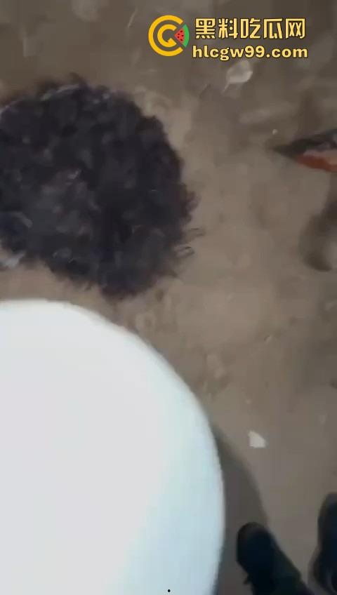 河北精神小伙直接把人埋土里玩活埋，现实版黑社会上演，影视剧诚不欺我，宇将军后继有人！-4