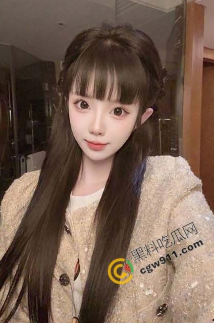 海角达人与表妹禁忌之夜!堂妹老公不在的那晚,半推半就的插入那湿润的嫩穴-3