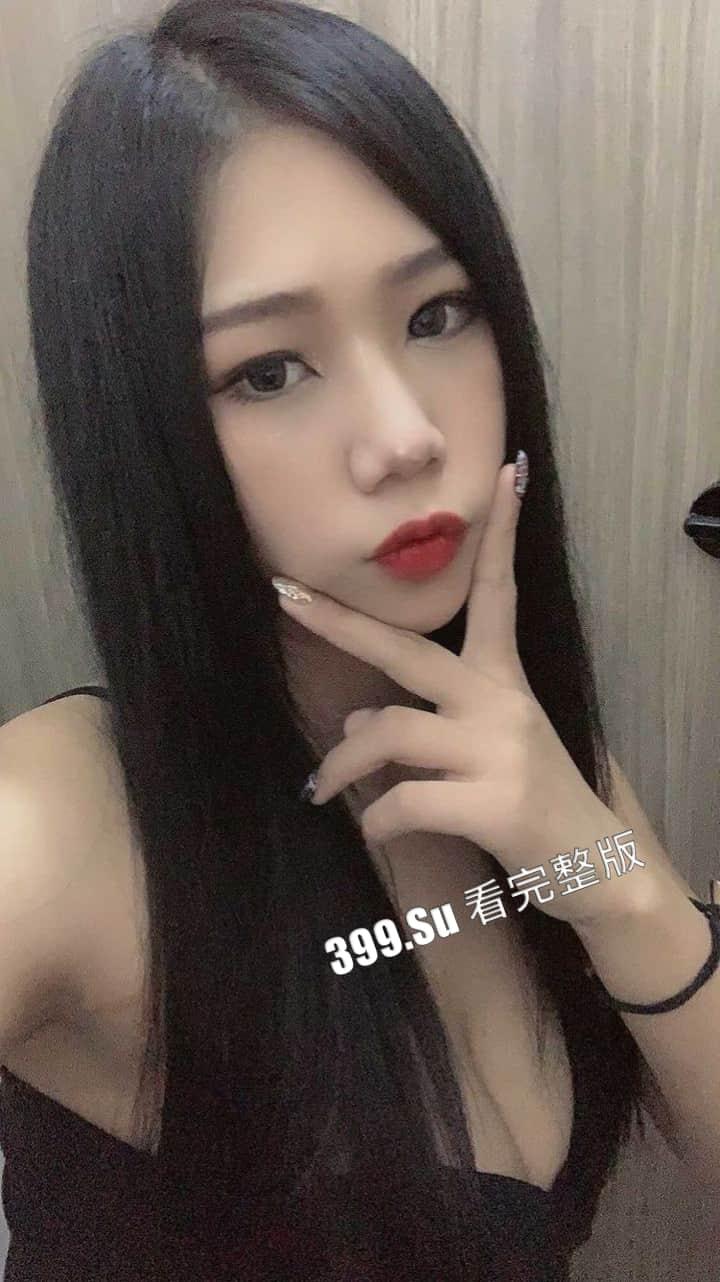 女神级别的巨乳台妹 手机遗失 不雅自拍泄漏 网民哗然 女神也反差 金主才能看的私密视照如今免费看-1