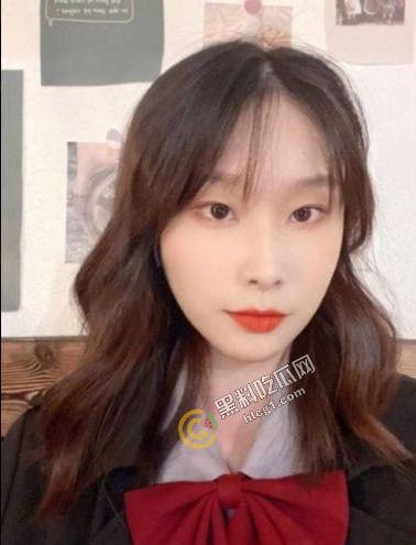 山西小少妇「李敏」私密生活曝光:人前贤良淑德,床上风情无极限,吃鸡吧如同吃饭-2