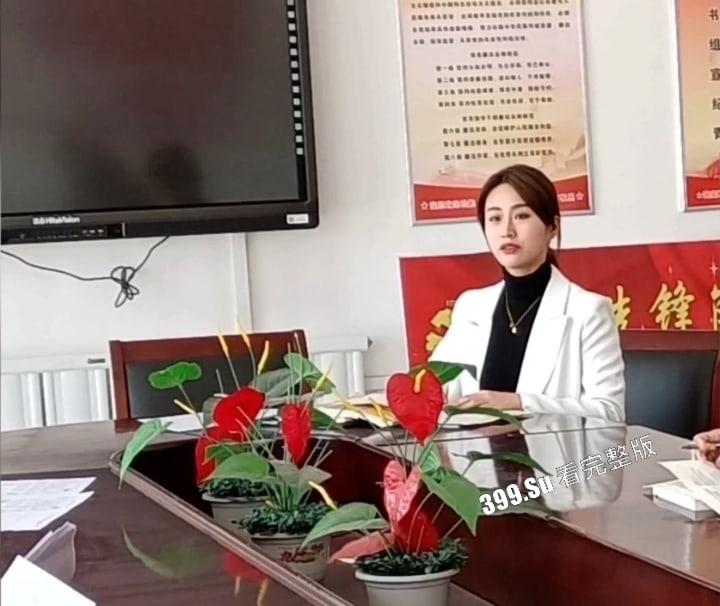 辽宁西柳中学老师『任芷娴』白天是万人敬仰的好榜样!夜晚化身领导专用母狗!『露脸实锤视频』-4