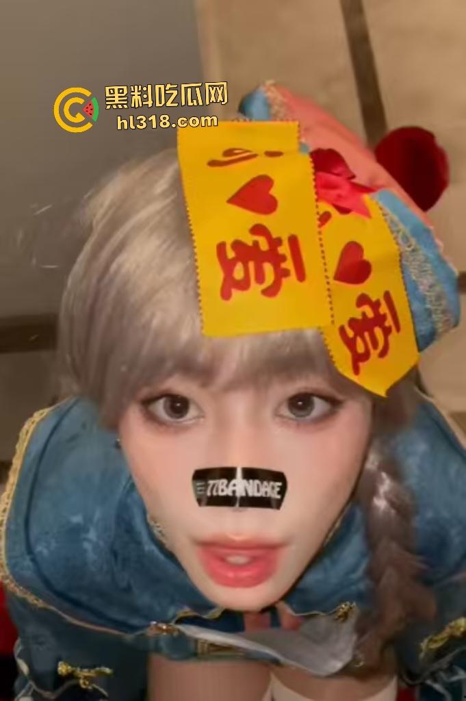 万圣节小僵尸被道士爸爸爆操,Q弹蜜桃臀被各种姿势猛操,最后内射僵尸,会不会生出僵尸小宝宝?-1