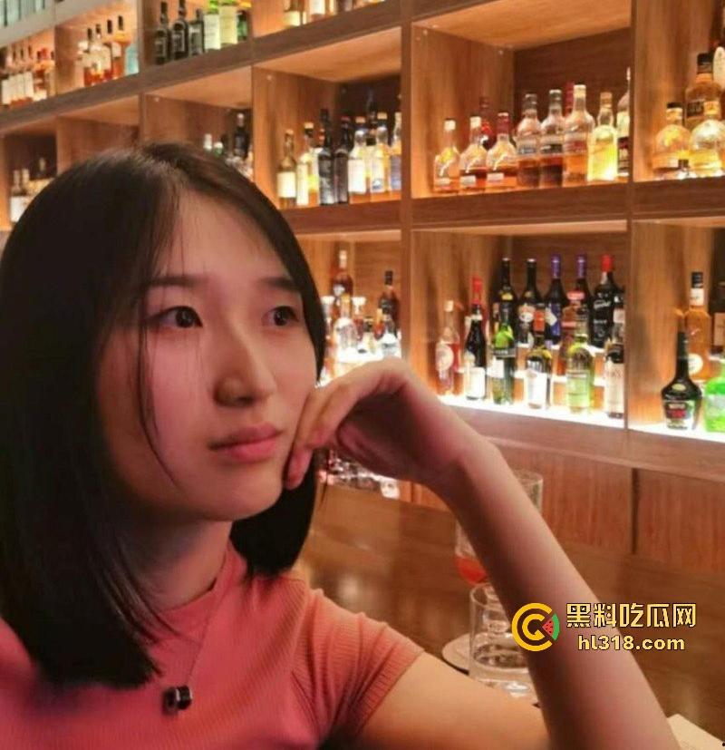 杭州师范大学清纯学妹【马慧琳】酒店性爱自拍曝光,反差婊本性暴露,口活超一流骚得让人鼻血直流!-2