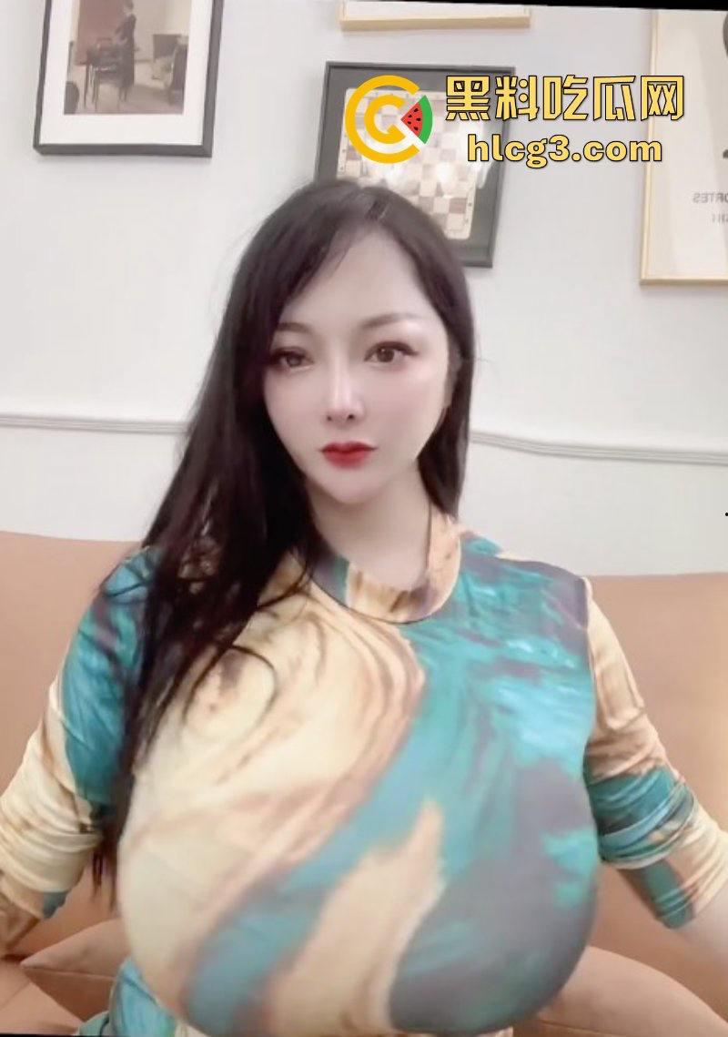 快手30万粉丝网红【小肉包】逆天巨乳骚主播 大尺度自慰视频被爆出 现已退网!-5