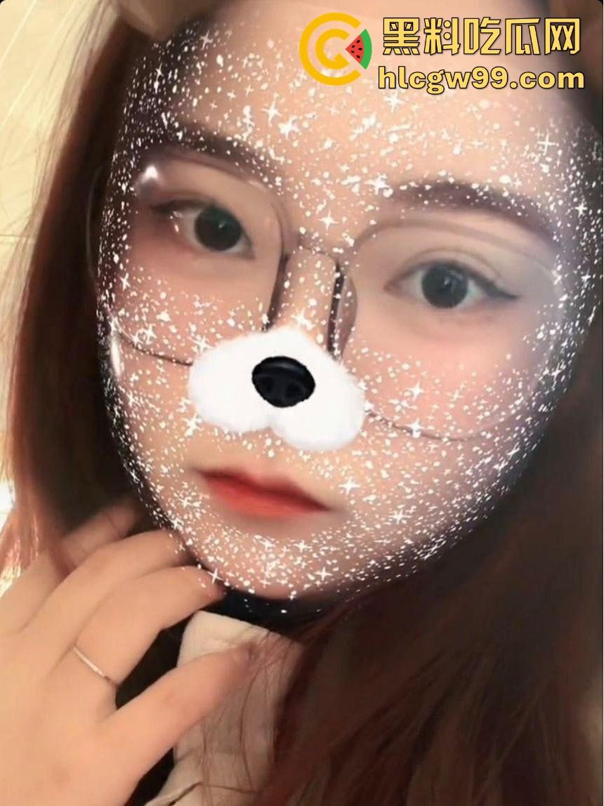 河南职业技术学院微胖反差婊【黎雯荣】自拍性爱泄密流出,洗澡蹲坑都忍不住视频的大骚母狗!-2